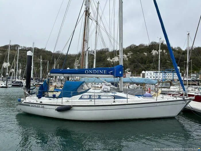 BoatPhoto.alt