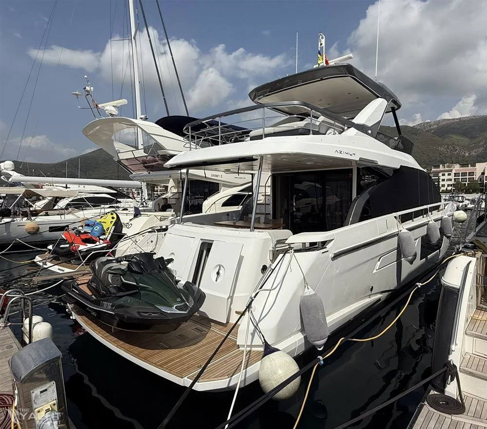BoatPhoto.alt