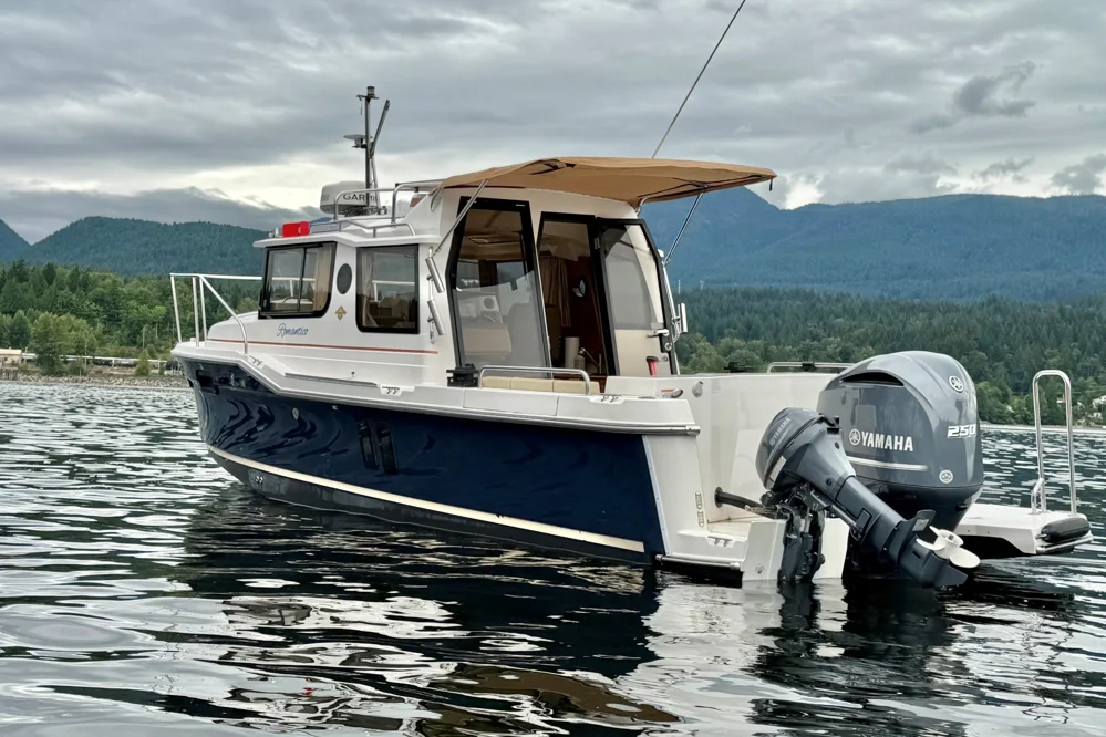 BoatPhoto.coverAlt