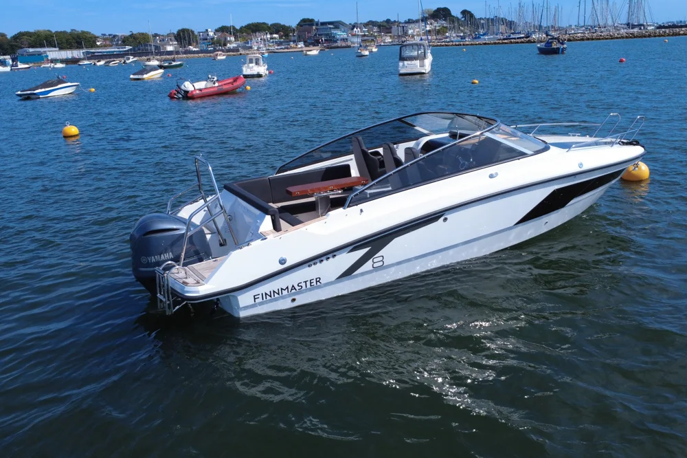 BoatPhoto.coverAlt