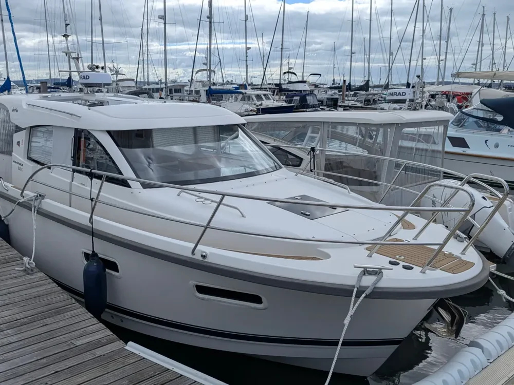 BoatPhoto.alt