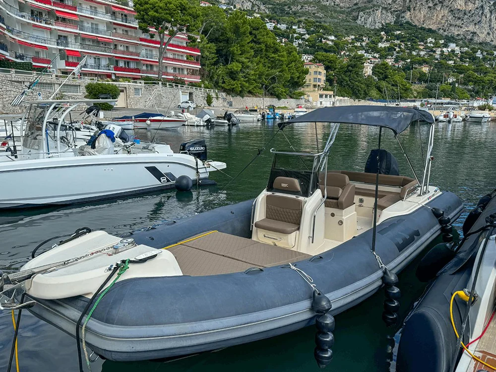 BoatPhoto.coverAlt