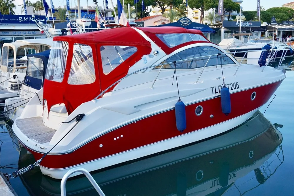 BoatPhoto.alt