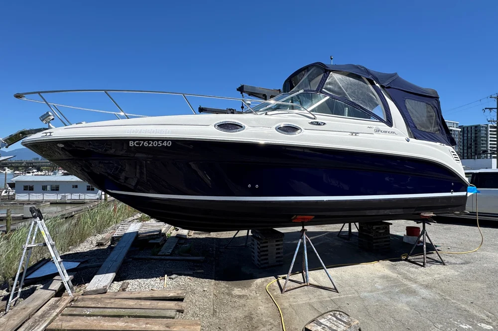 BoatPhoto.coverAlt