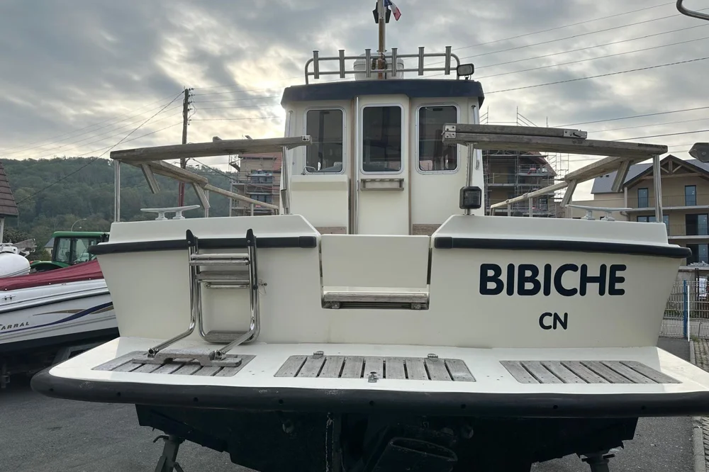 BoatPhoto.coverAlt