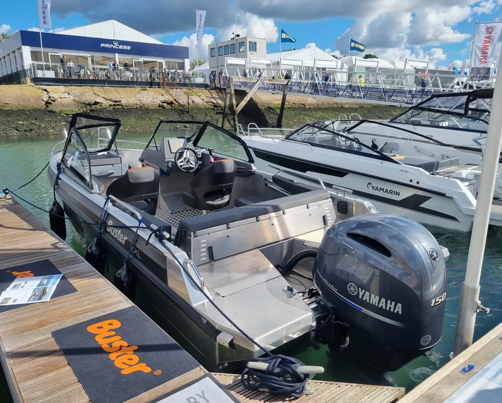 BoatPhoto.coverAlt