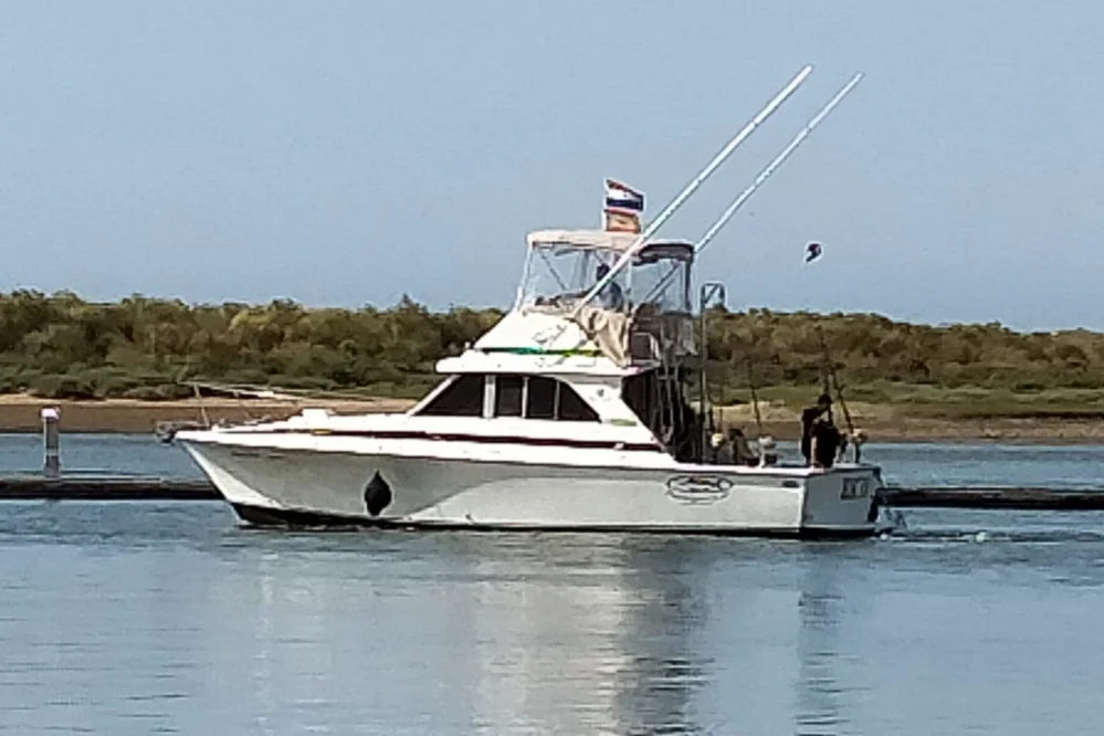 BoatPhoto.coverAlt