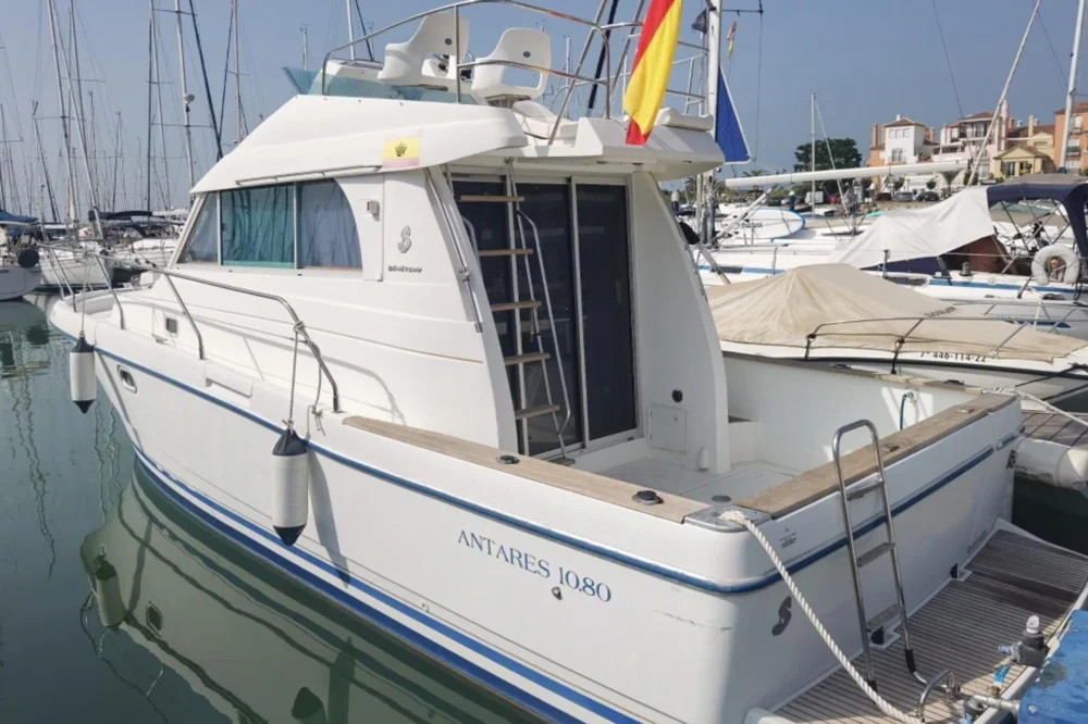 BoatPhoto.alt