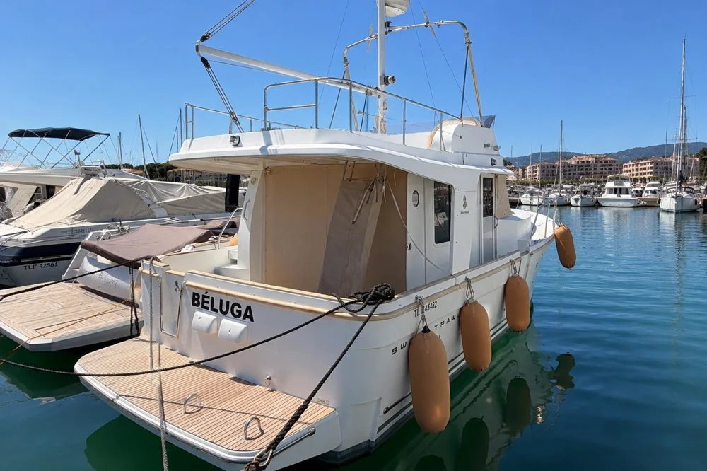 BoatPhoto.coverAlt