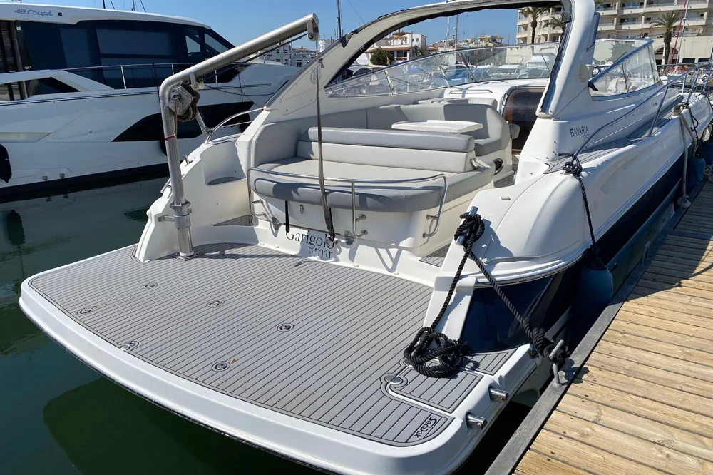 BoatPhoto.alt