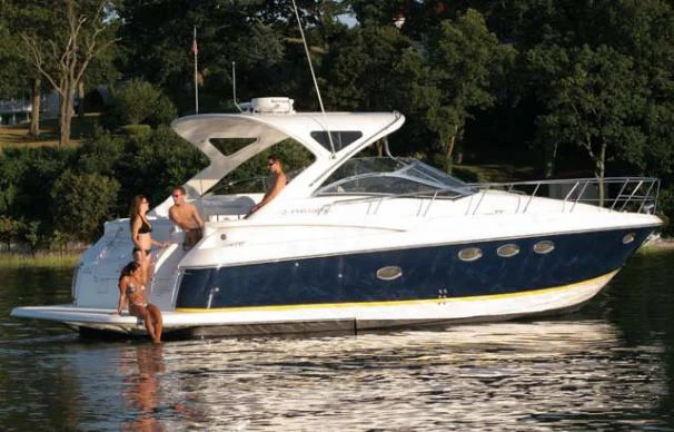 BoatPhoto.coverAlt