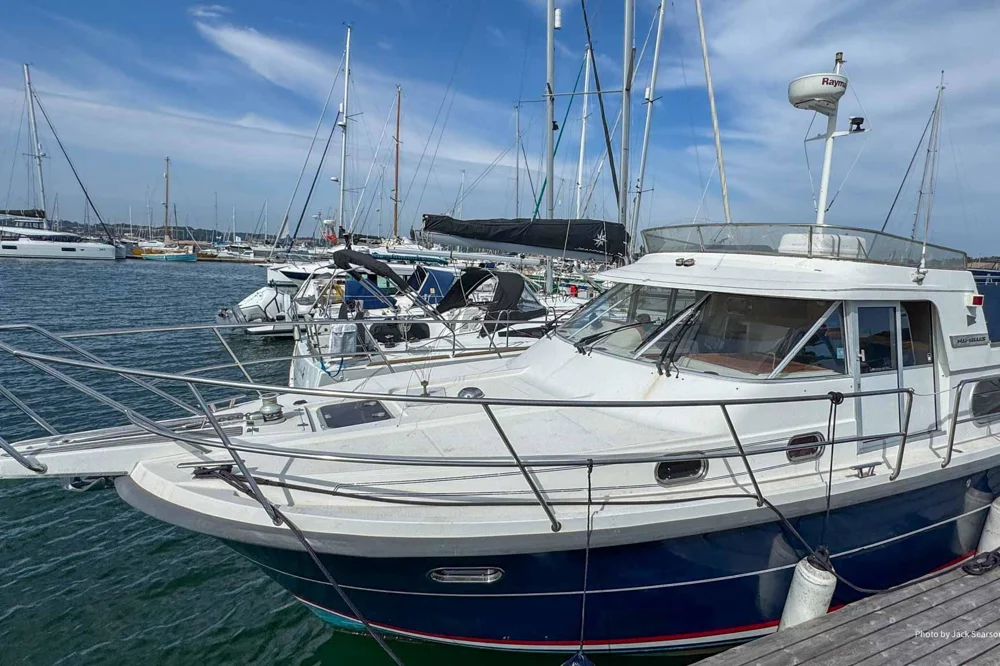BoatPhoto.coverAlt