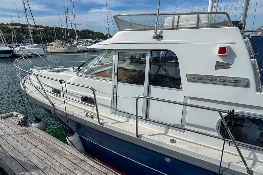 BoatPhoto.alt