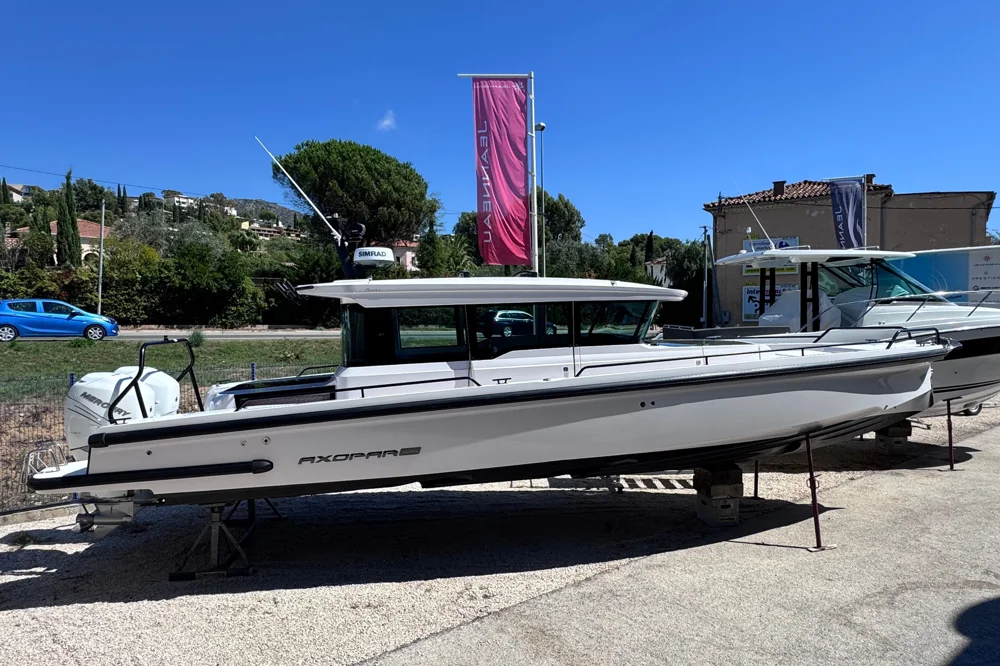 BoatPhoto.coverAlt