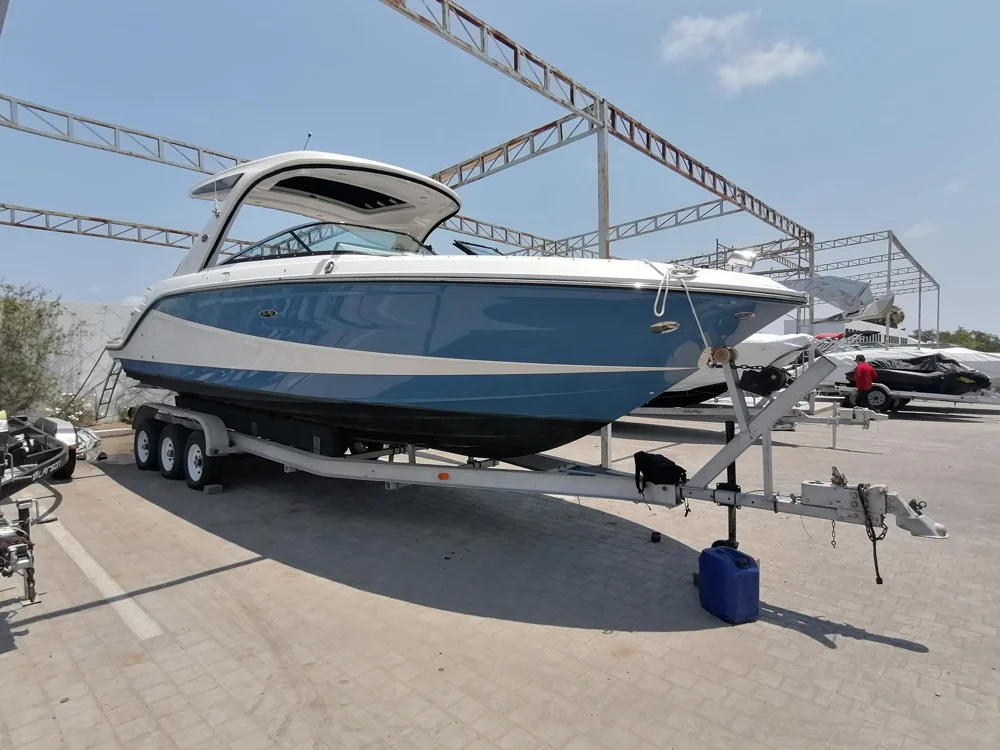 BoatPhoto.coverAlt