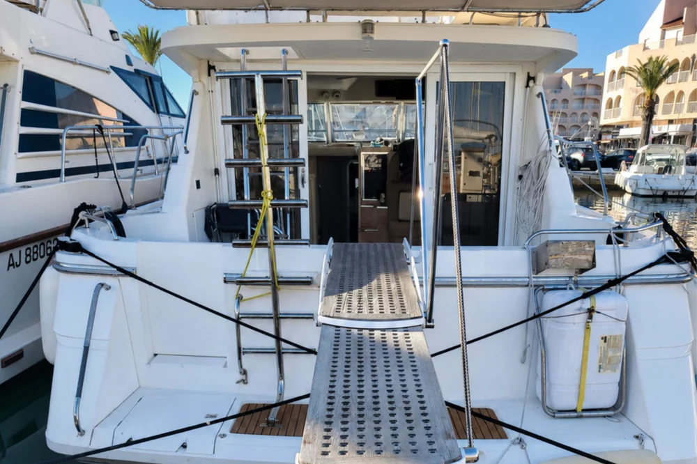 BoatPhoto.alt