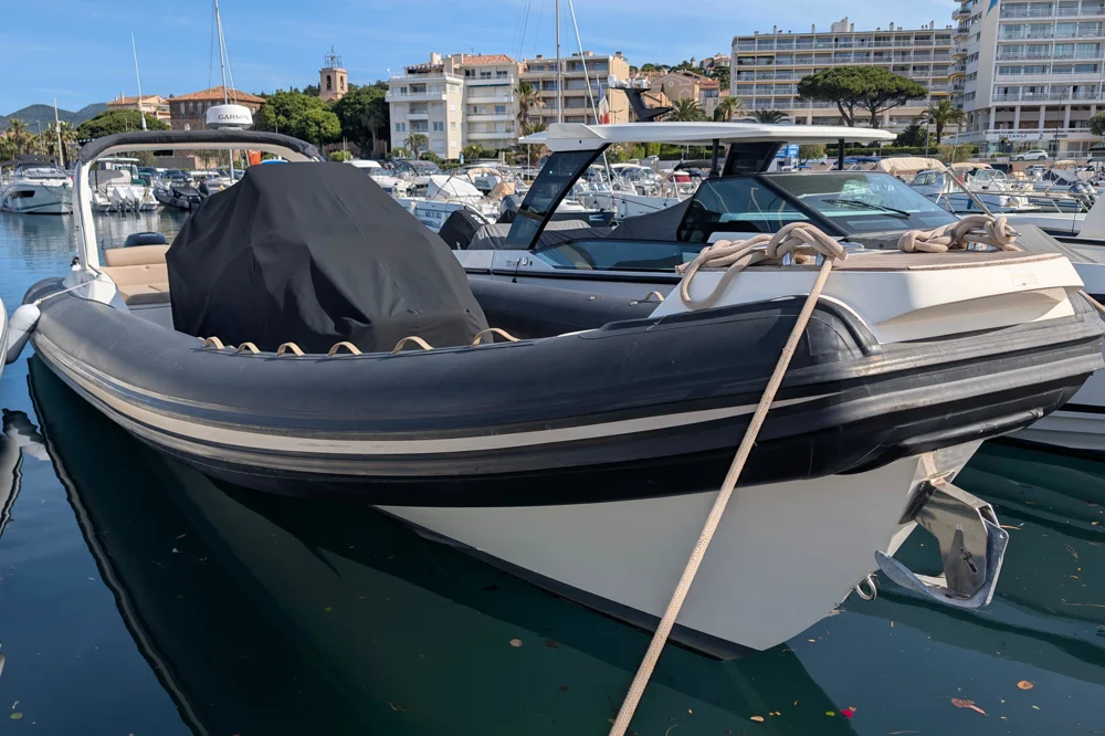 BoatPhoto.coverAlt