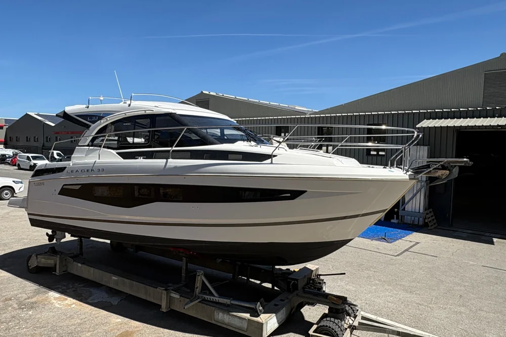 BoatPhoto.coverAlt
