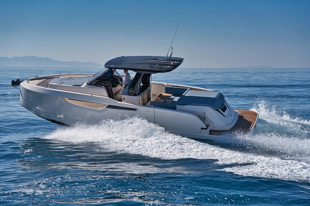 BoatPhoto.coverAlt
