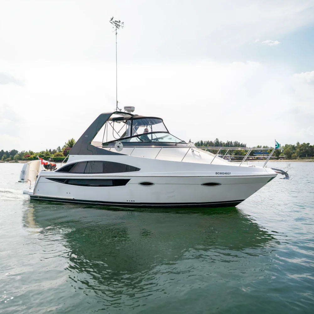 BoatPhoto.coverAlt