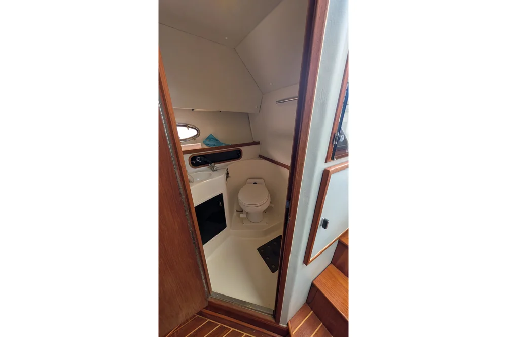 BoatPhoto.alt