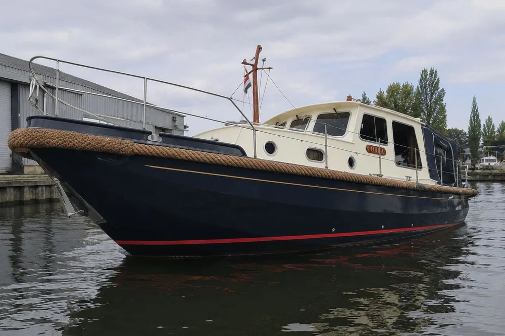 BoatPhoto.coverAlt