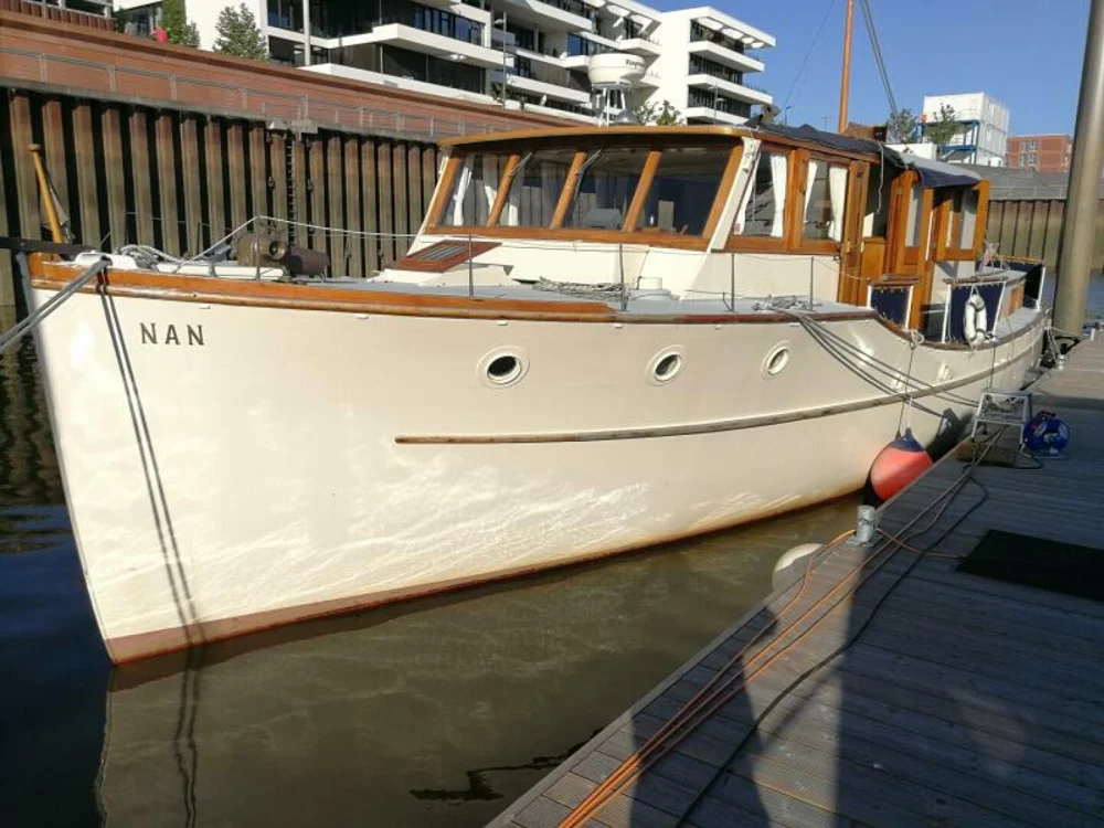 BoatPhoto.alt