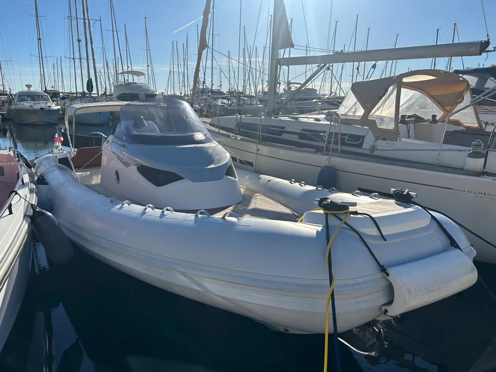 BoatPhoto.alt