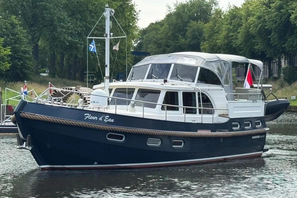 BoatPhoto.alt