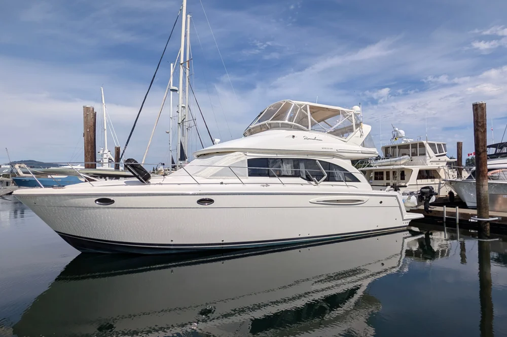 BoatPhoto.coverAlt