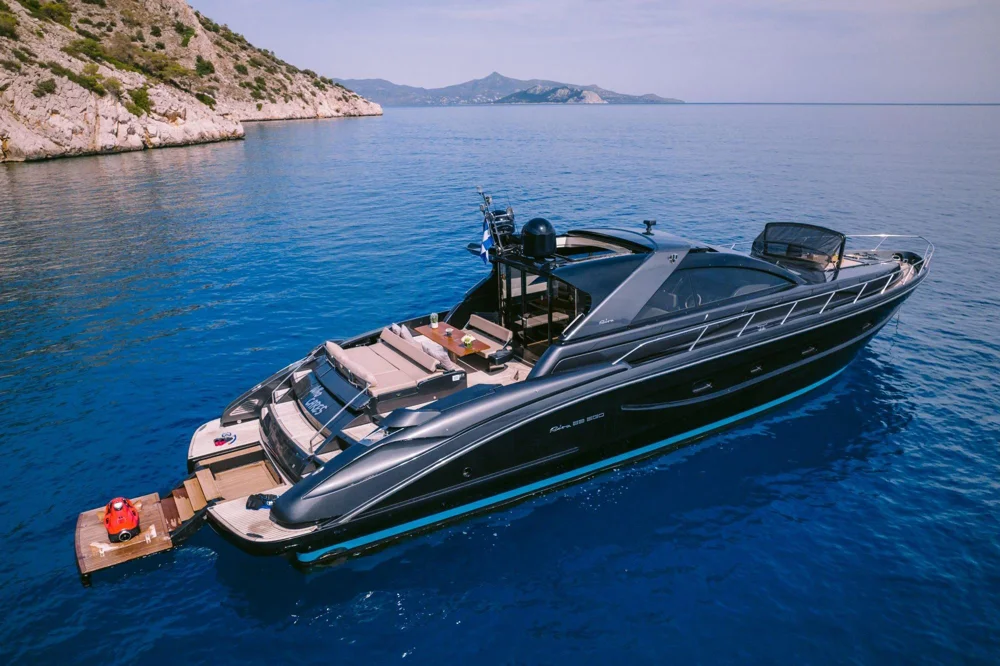 BoatPhoto.coverAlt