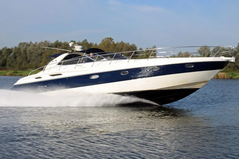 BoatPhoto.coverAlt