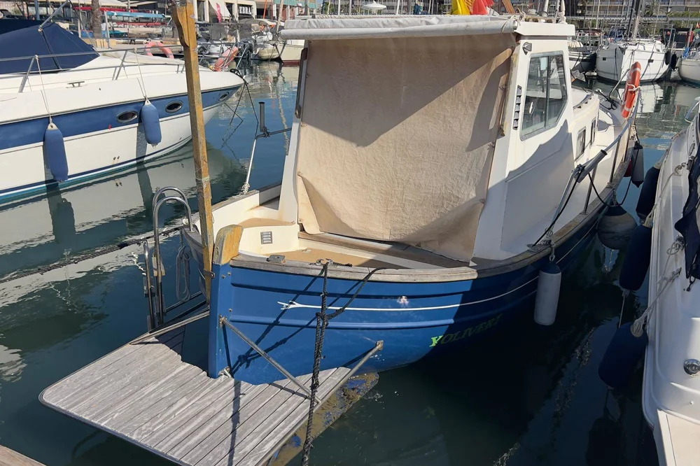 BoatPhoto.coverAlt