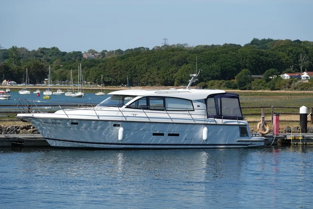 BoatPhoto.alt