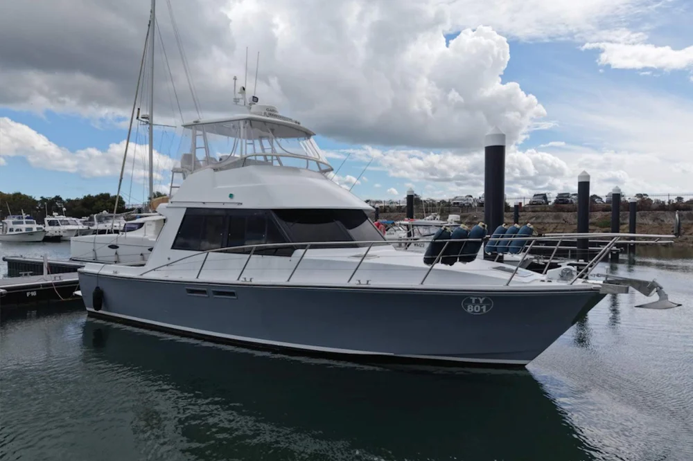 BoatPhoto.coverAlt