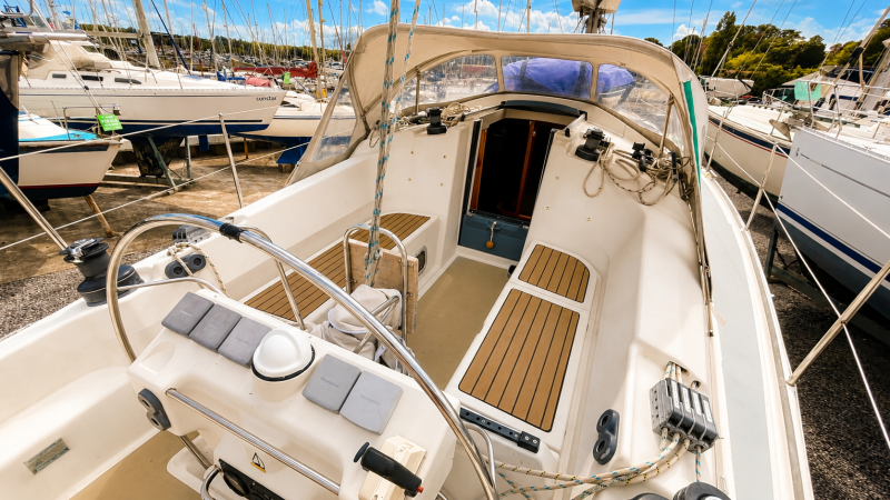 BoatPhoto.alt