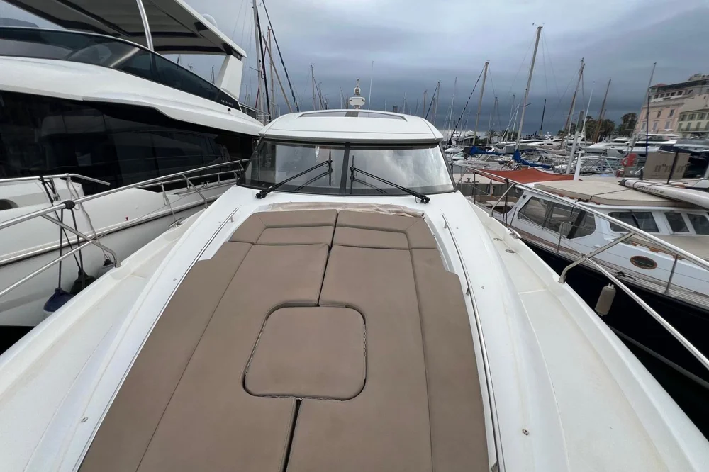 BoatPhoto.alt
