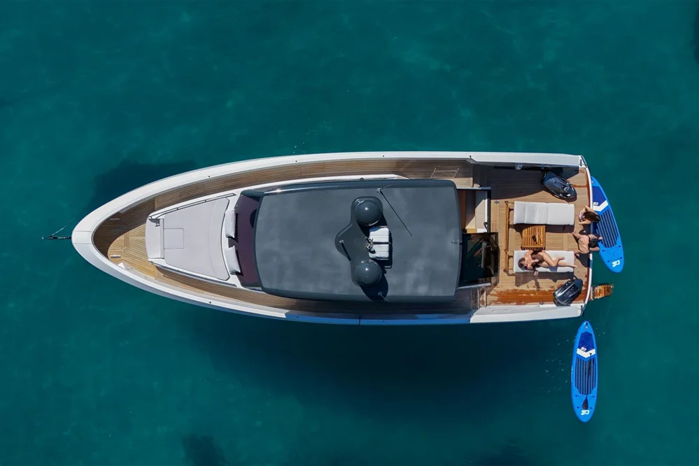 BoatPhoto.alt