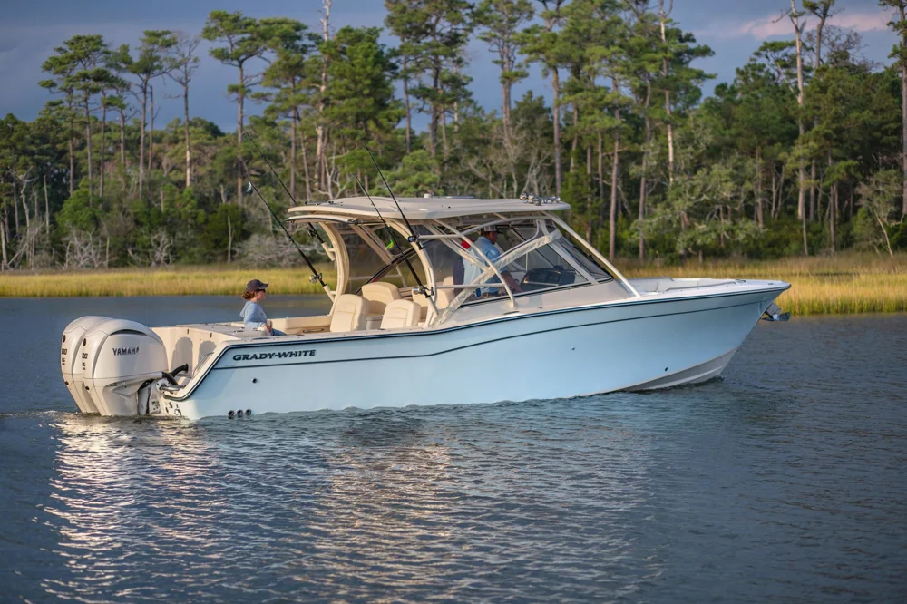 BoatPhoto.coverAlt