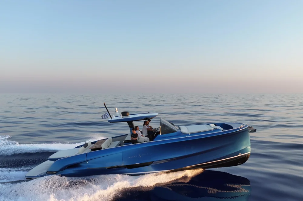 BoatPhoto.coverAlt