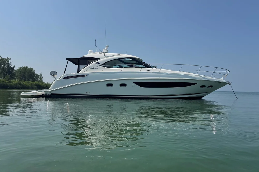 BoatPhoto.coverAlt