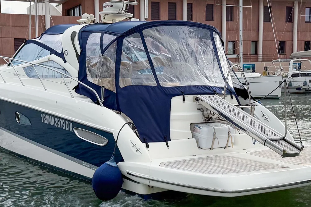 BoatPhoto.alt