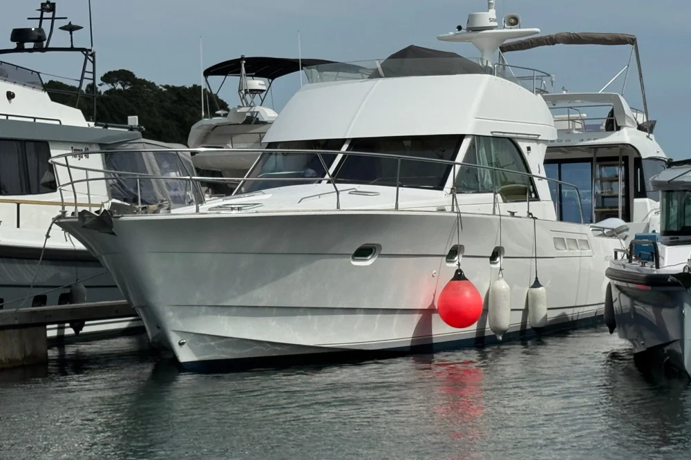 BoatPhoto.coverAlt