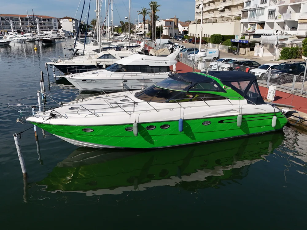 BoatPhoto.coverAlt