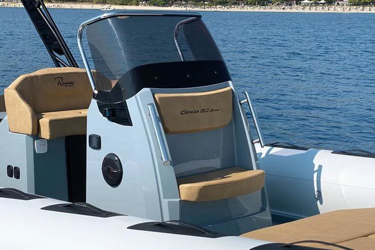 BoatPhoto.alt