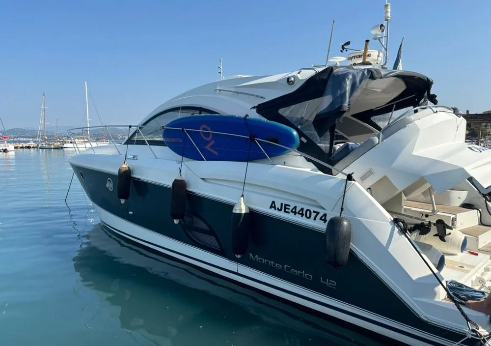 BoatPhoto.coverAlt