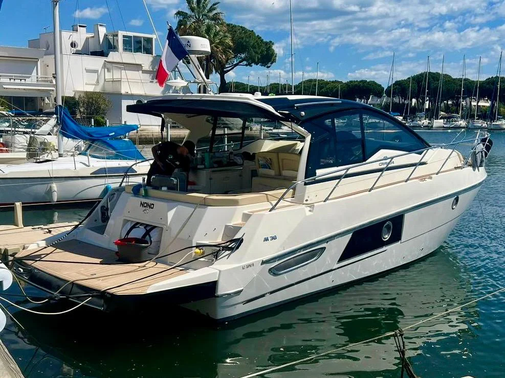 BoatPhoto.coverAlt