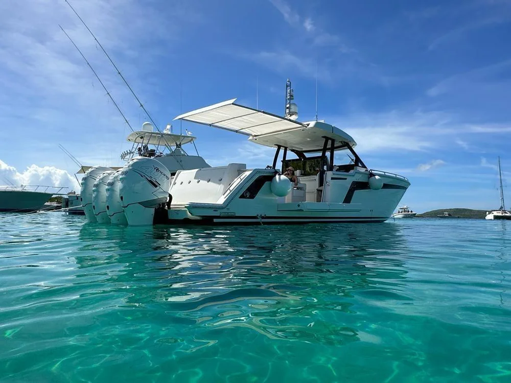 BoatPhoto.coverAlt