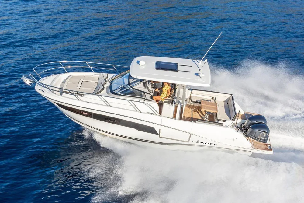 BoatPhoto.coverAlt