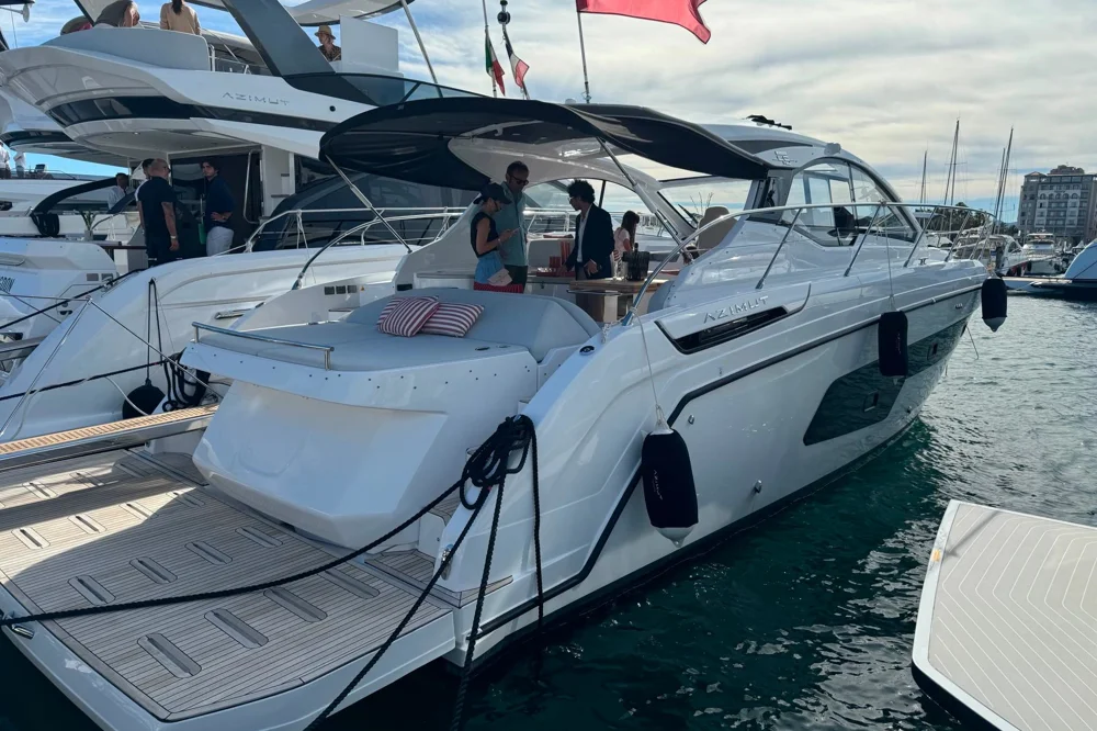 BoatPhoto.coverAlt